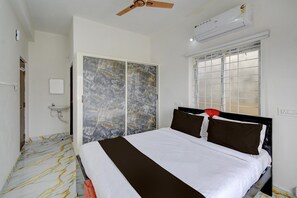 Unclassified image, 5 of 31, button - Hotel O Gandimaisamma Thalli Temple (Hyderabad)