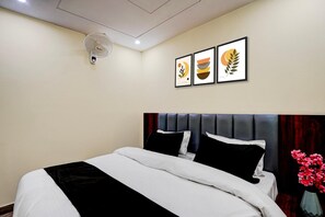 Luokittelematon kuva, 4 kautta 28, painike