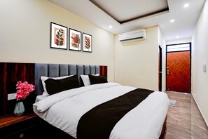 Unclassified image, 2 of 28, button - Hotel O Survey Chowk Bus Terminal (Dehradun)