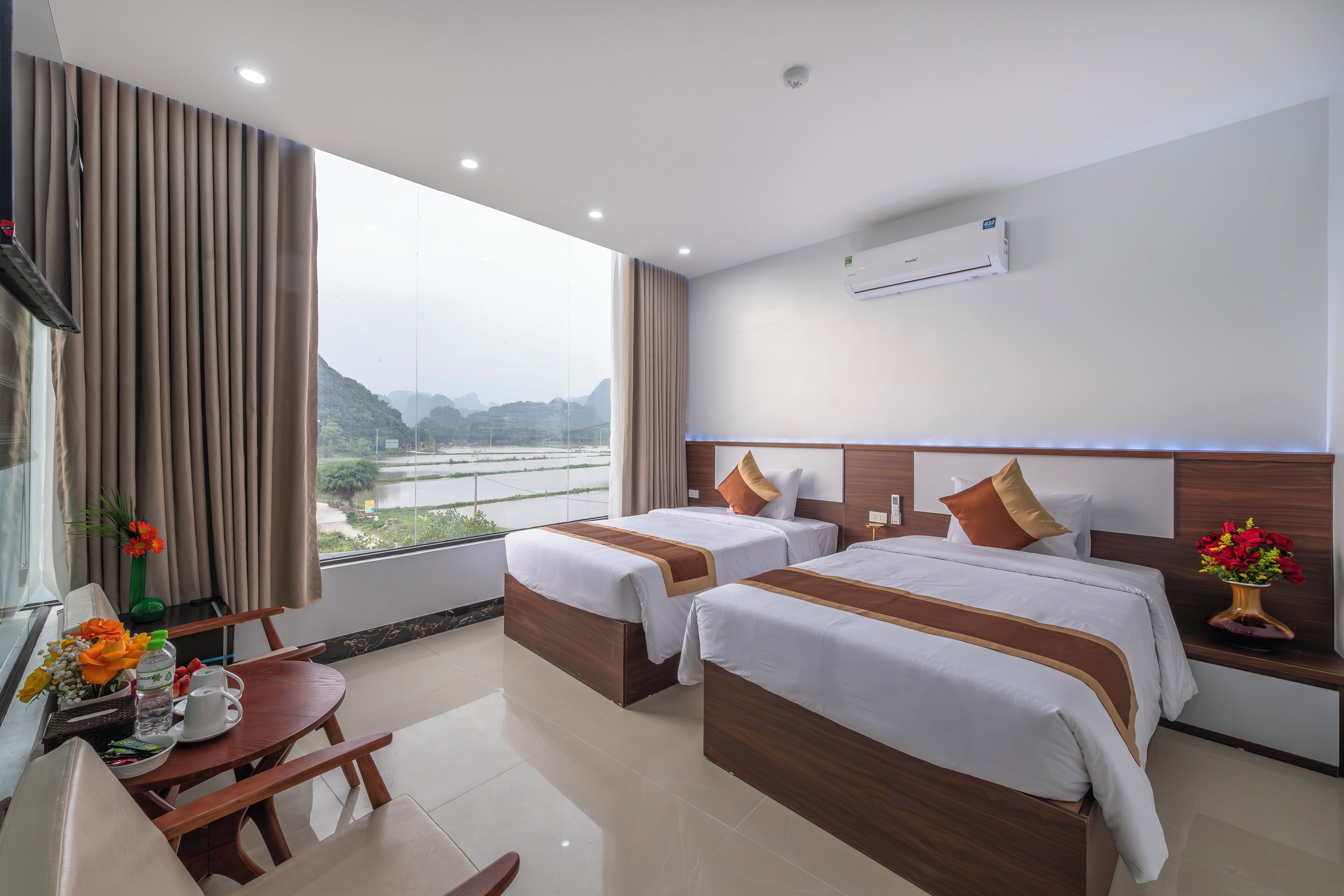 Habitación panorámica doble de uso individual, vistas a la montaña | Minibar, cortinas opacas, sistema de insonorización y wifi gratis