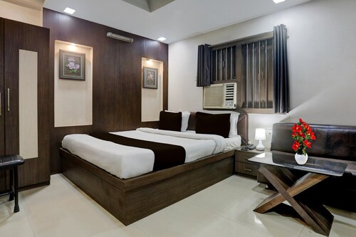 Collection O Bank More Dhanbad