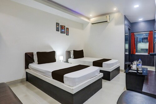 Collection O Bank More Dhanbad