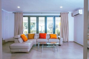 Nicht klassifiziertes Bild, 3 von 16, Schaltfläche