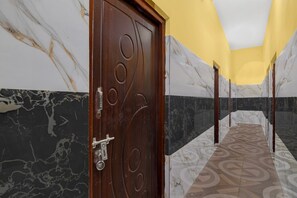 Unclassified image, 5 of 26, button - Hotel O Madhyamgram Railway Junction (Kolkata)