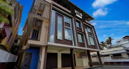 Hotel O Engineering College Sreekaryam