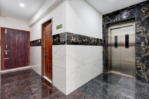 Niet-geclassificeerde afbeelding, 2 van 28, knop