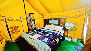 Comfort Tent, Private Bathroom, Mountain View | Wi-fi percuma