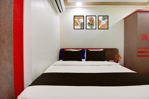 Schreibtisch, Bettwäsche