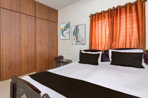 1 chambre, bureau, accès au Wi-Fi (inclus), literie fournie