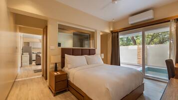 Suite, Non Smoking, Private Pool