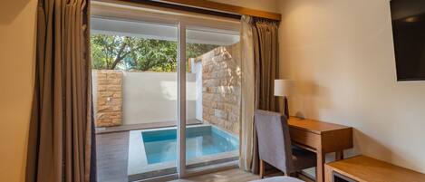 Suite, Non Smoking, Private Pool | Private pool