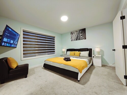 Modern 3 Bedroom + Office | 3 Full Bath | Near Fish Creek, Spruce Meadows, Golf