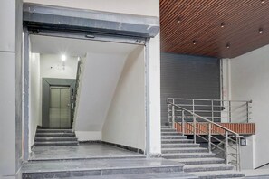 Unclassified image, 3 of 26, button - Townhouse DSIDC Bawana (Delhi)