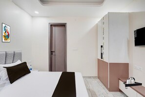 Unclassified image, 5 of 26, button - Townhouse DSIDC Bawana (Delhi)