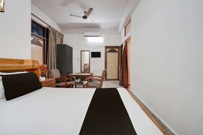 Unclassified image, 4 of 30, button - Hotel O Buddha Statue Gaya (Bodhgaya)