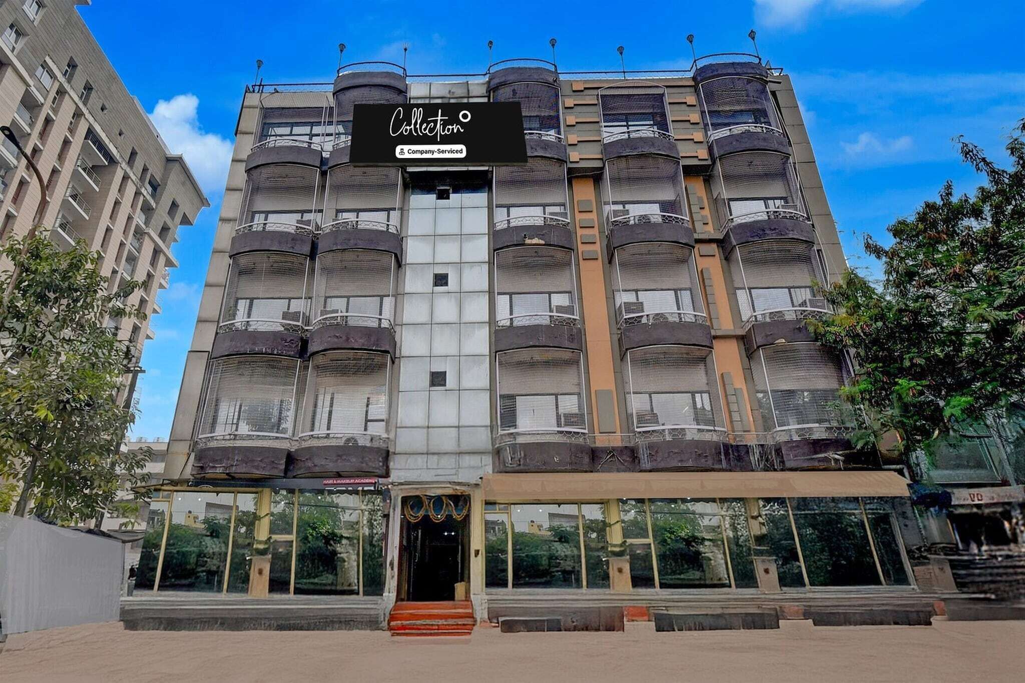 Holiday Home Exterior [summer]