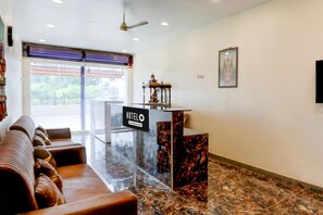 Luokittelematon kuva, 2 kautta 27, painike