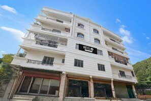 Luokittelematon kuva, 2 kautta 27, painike