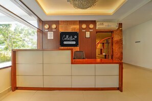 Unclassified image, 3 of 31, button - Collection O RTO Office Uzhavoor (Kottayam)