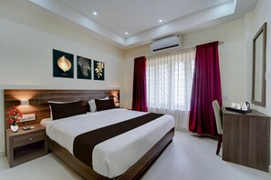 Unclassified image, 2 of 31, button - Collection O RTO Office Uzhavoor (Kottayam)