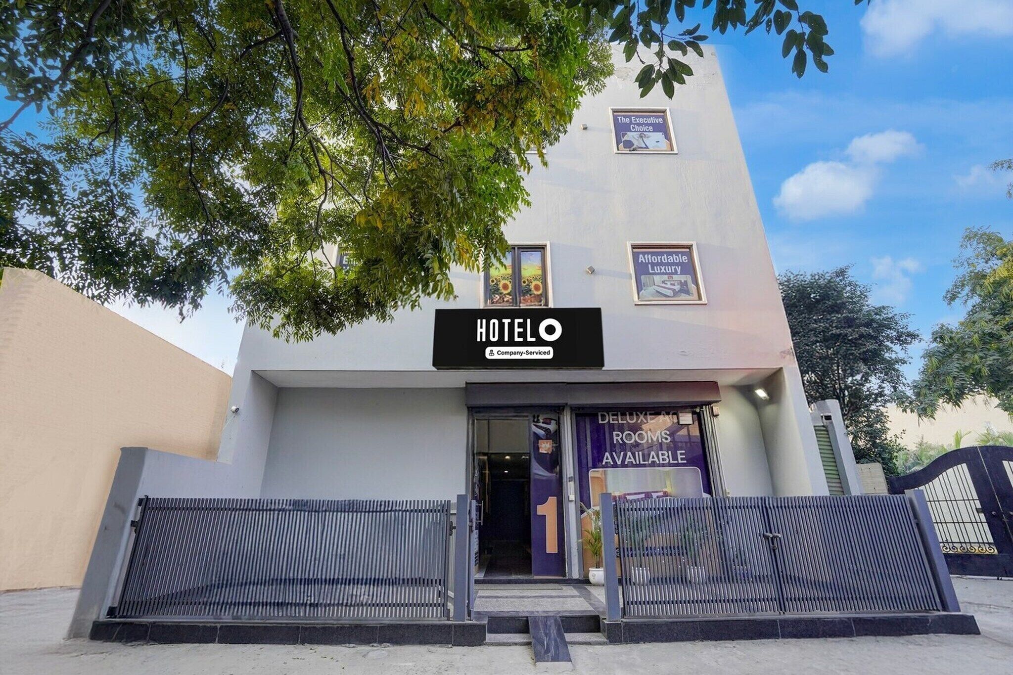 Holiday Home Exterior [summer]