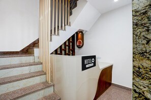 Interior - Hotel O Dashashwamedh Ghat Varanasi (Varanasi)