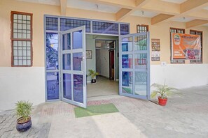 Unclassified image, 3 of 26, button - Hotel O Capital Pearl (Patna)