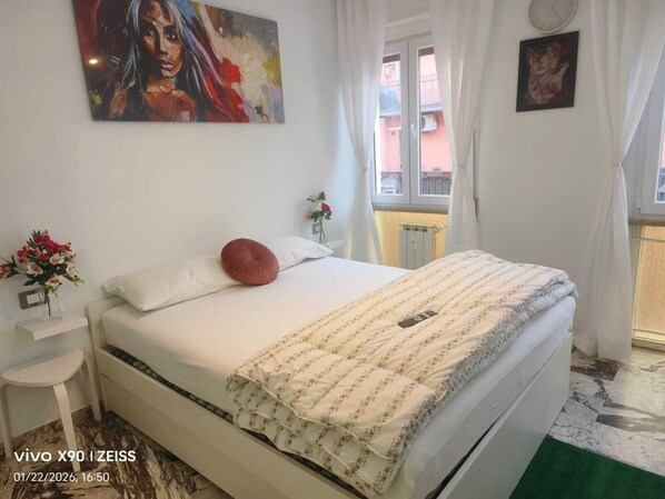 Nicht klassifiziertes Bild, 1 von 12, Schaltfläche