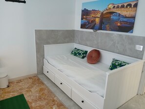 Nicht klassifiziertes Bild, 4 von 12, Schaltfläche