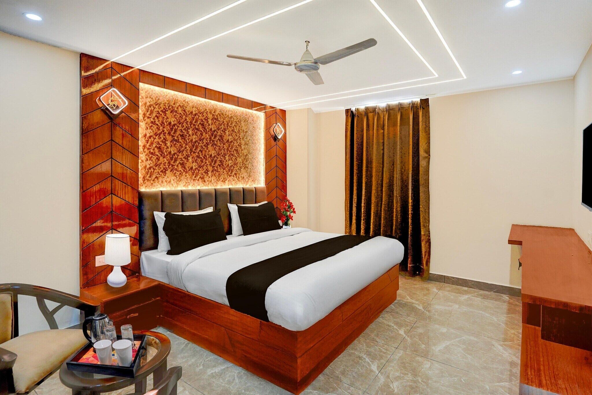 Skrivebord, sengetøj