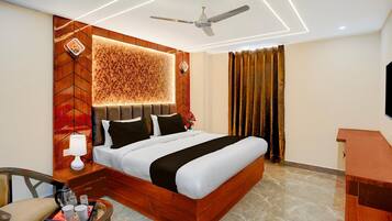 Skrivebord, sengetøj