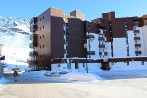 Exterior - Apartment 5/6 p, south, panoramic view, terrace, ski in, quiet area (Val Thorens)