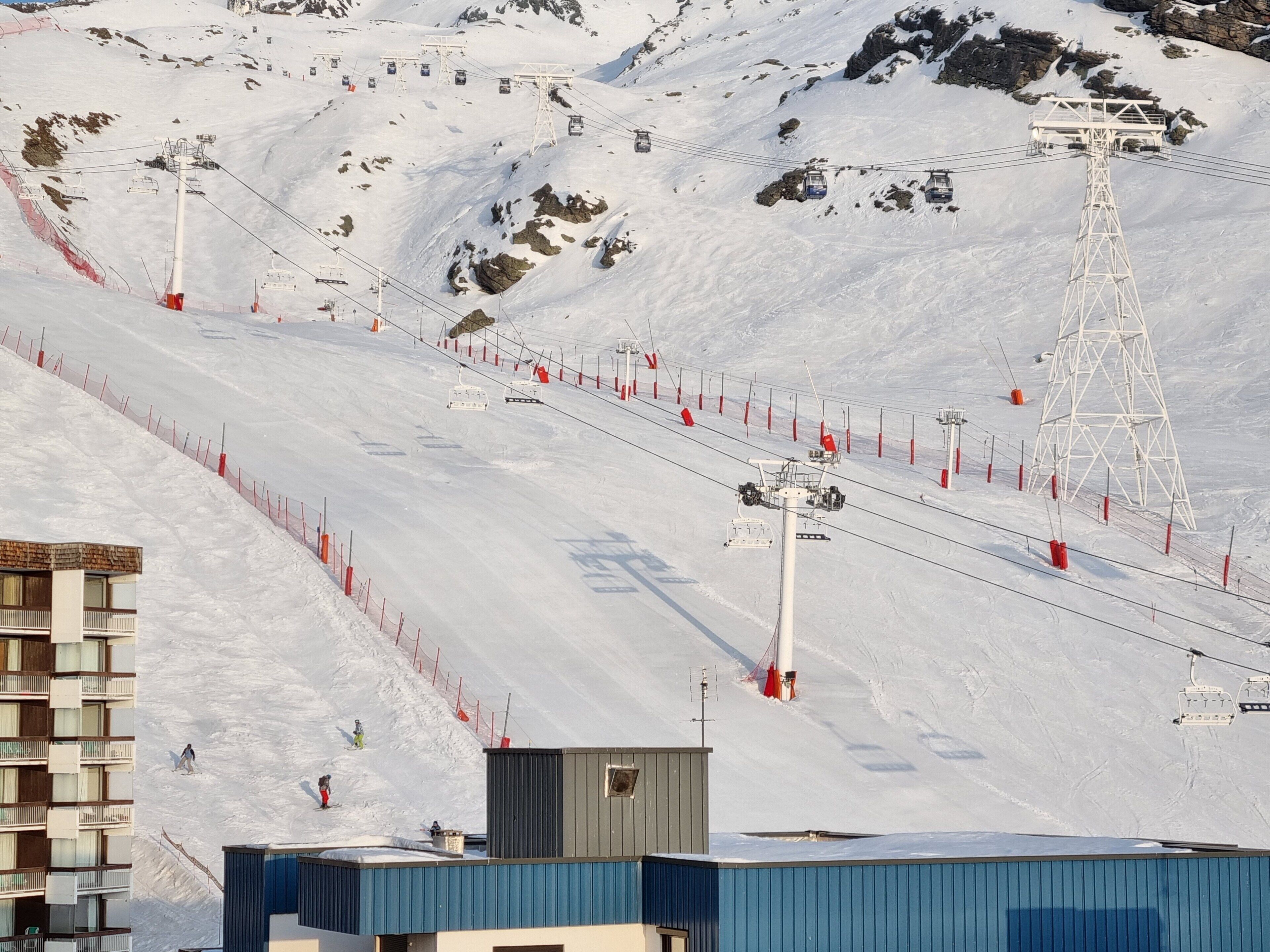 Snow and ski sports