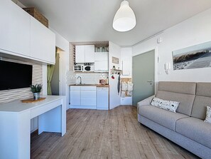 TV - Résidence de la Mer by Interhome (La Bernerie-en Retz)