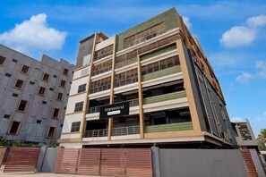 Immagine non classificata, 3 di 32, pulsante