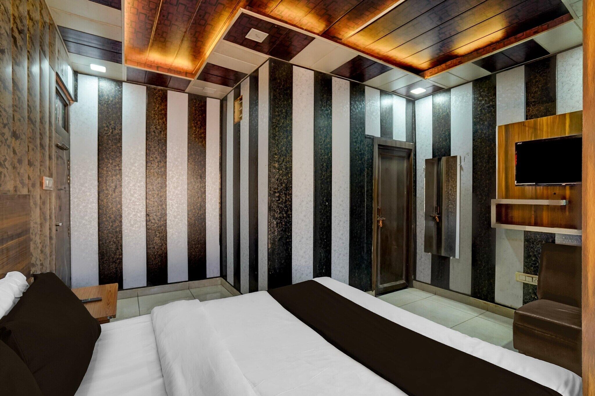 1 quarto, escrivaninha, Wi-Fi de cortesia, roupa de cama