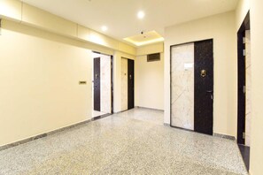 星評価なしの画像、2 / 18、ボタン