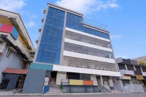 Unclassified image, 5 of 37, button - Collection O Kadugodi Tree Park Metro (Bangalore)