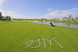 Golf - Cozy Elviria Beachside Apartment (Marbella)