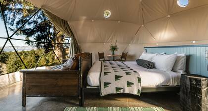 North Cape Dome - Sleeps 4 - w/SHARED Luxury Bathhouse Access