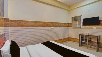 1 camera, una scrivania, Wi-Fi gratuito, lenzuola