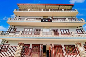 Unclassified image, 3 of 31, button - Hotel O Sahastradara Road Dehradun (Dehradun)