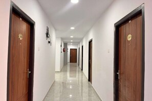 Interior - Collection O Chengicharla Crossway Medipally (Hyderabad)