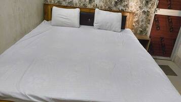 Schreibtisch, Bettwäsche