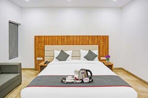 Schreibtisch, Bettwäsche