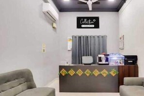 Lobby - Collection O Saravanampatti (Coimbatore)