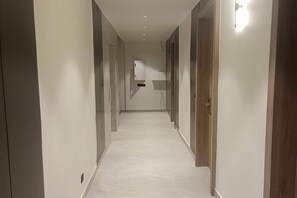 Imagen sin descripción, 4 de 16, botón