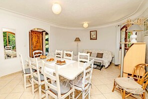 Apartment | Dining - Spacious Apartment With Garden, Ideal for Families (Le Bar-sur-Loup)