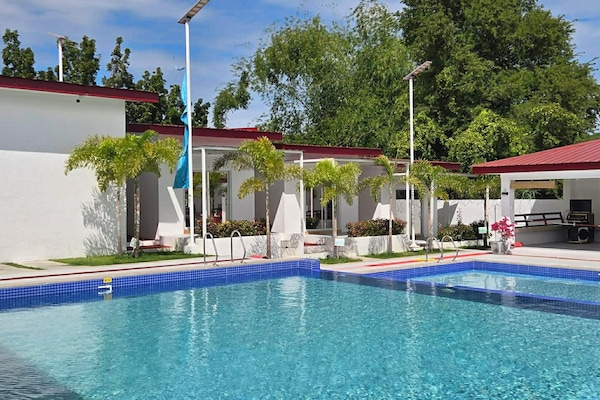 15 utendørsbassenger