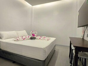 Suite estudio, vista al jardín | Wifi gratis 